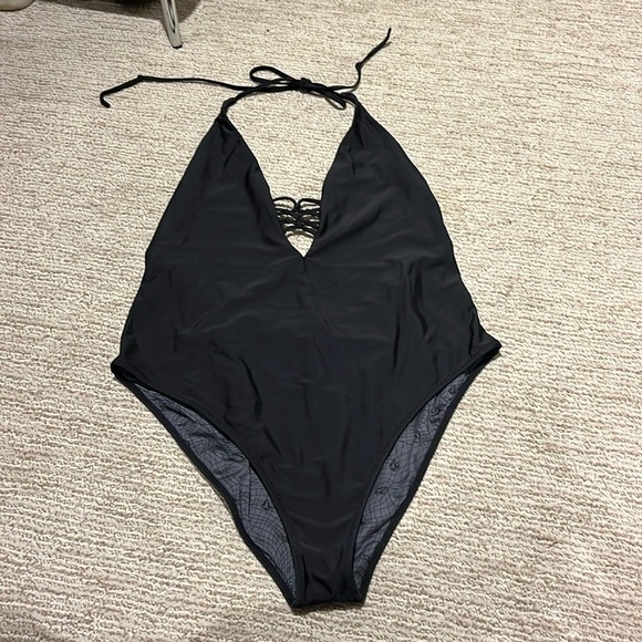 Volcom sexy one piece swimsuit black low back halter plunging v Like New - Picture 8 of 14
